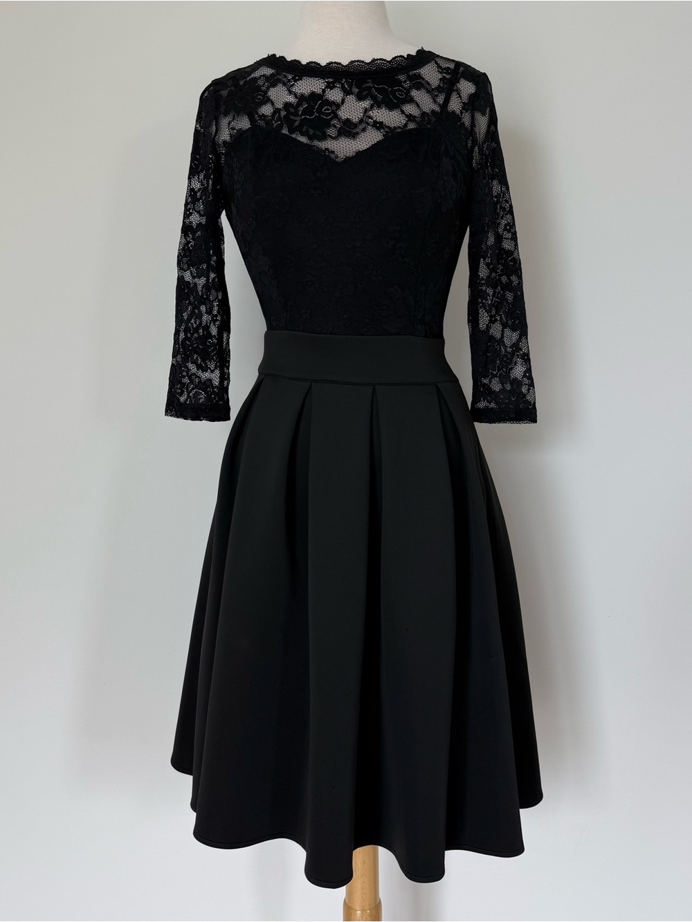 Miusol Womens Illusion Lace Deep Black // Size S Pleated A-Line Dress